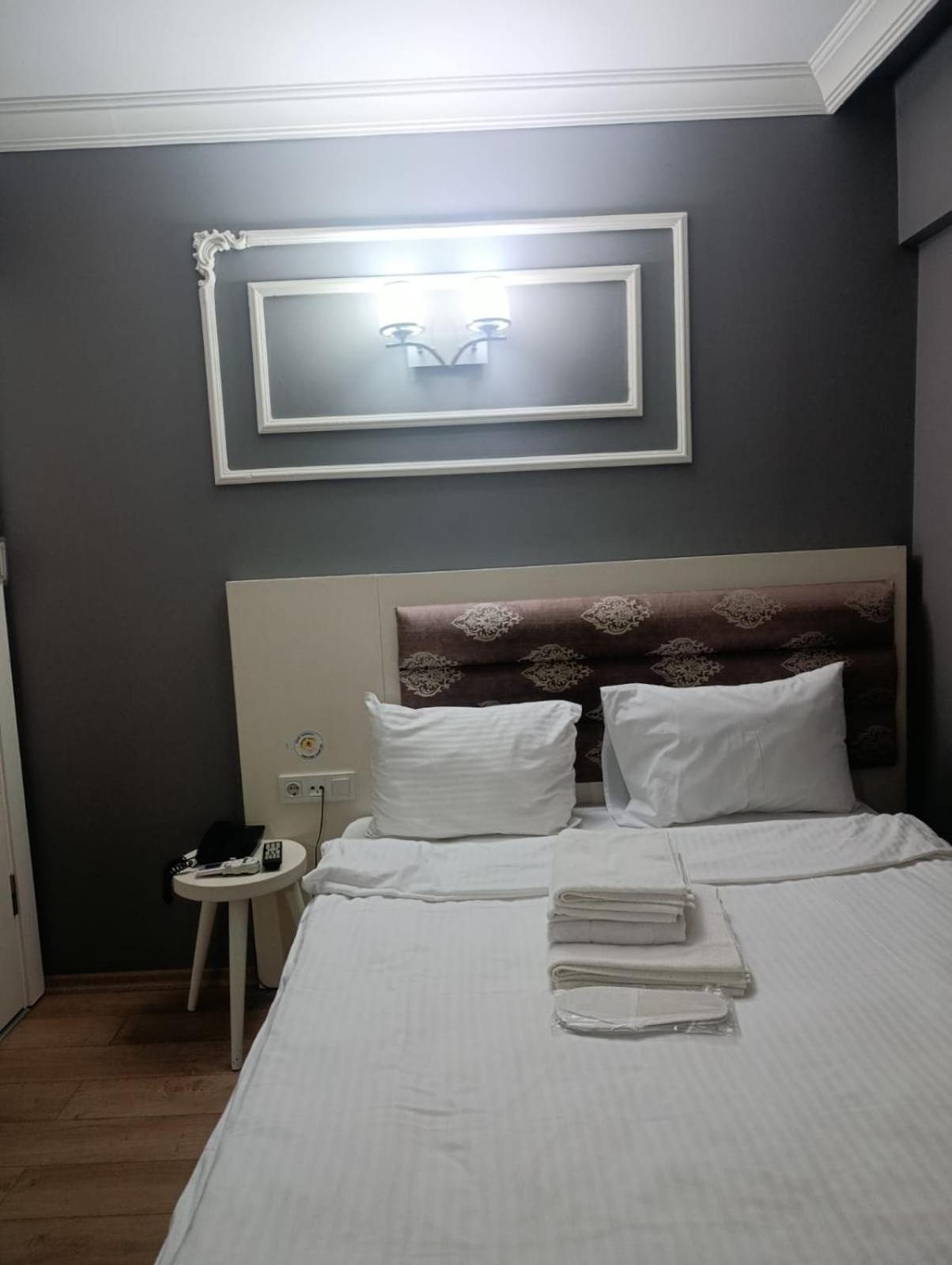 The Wolf Hotel — Photos 2